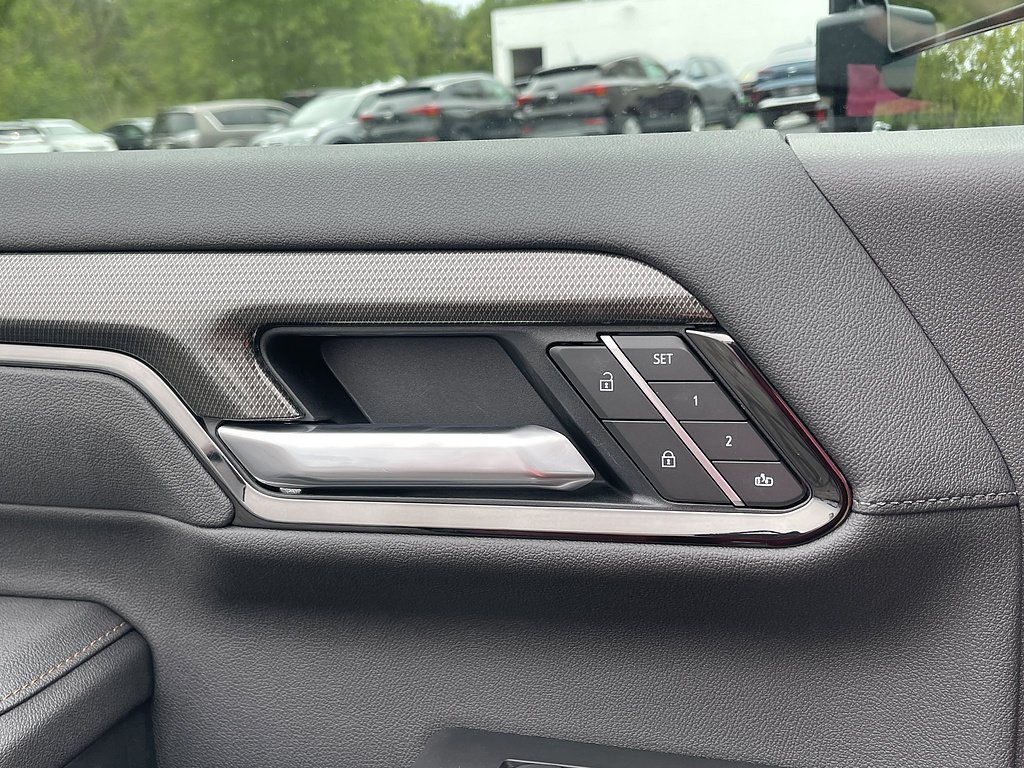 2026 GMC Sierra 2500HD AT4 - Photo 30
