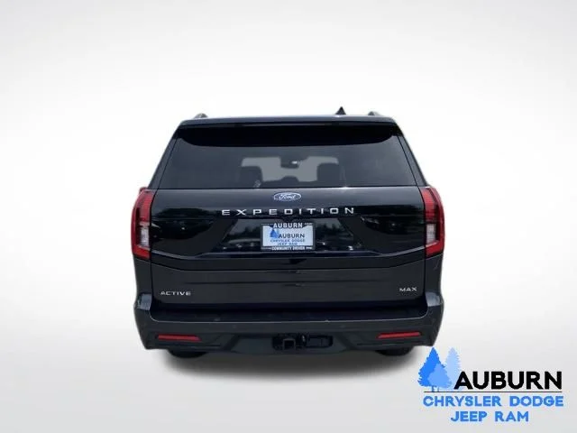 Used 2025 Gray Ford Active image 6