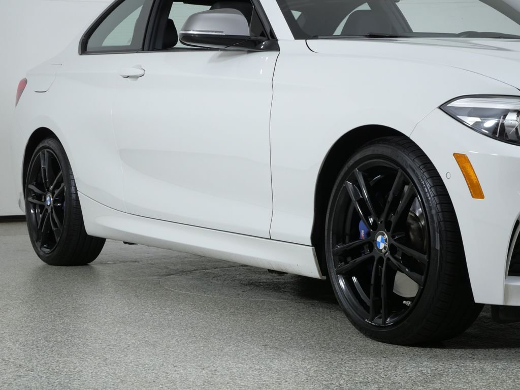 Used 2018 Alpine White BMW M240i image 7