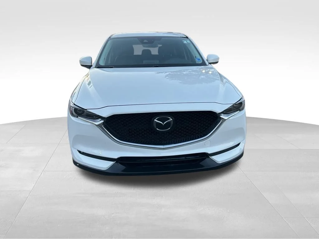 Used 2018 White Mazda Grand Touring image 7