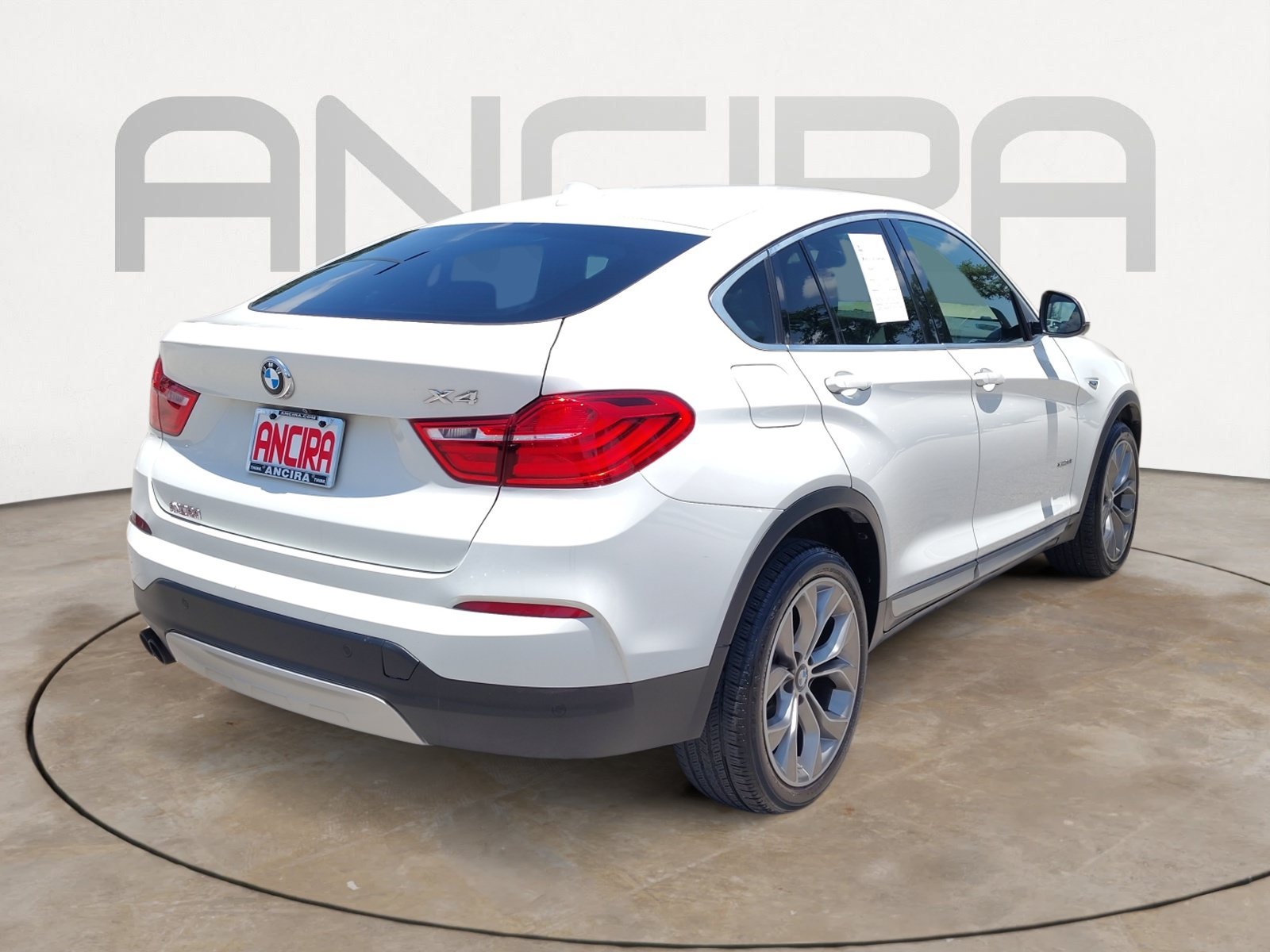 Used 2018 Alpine White BMW xDrive28i image 11