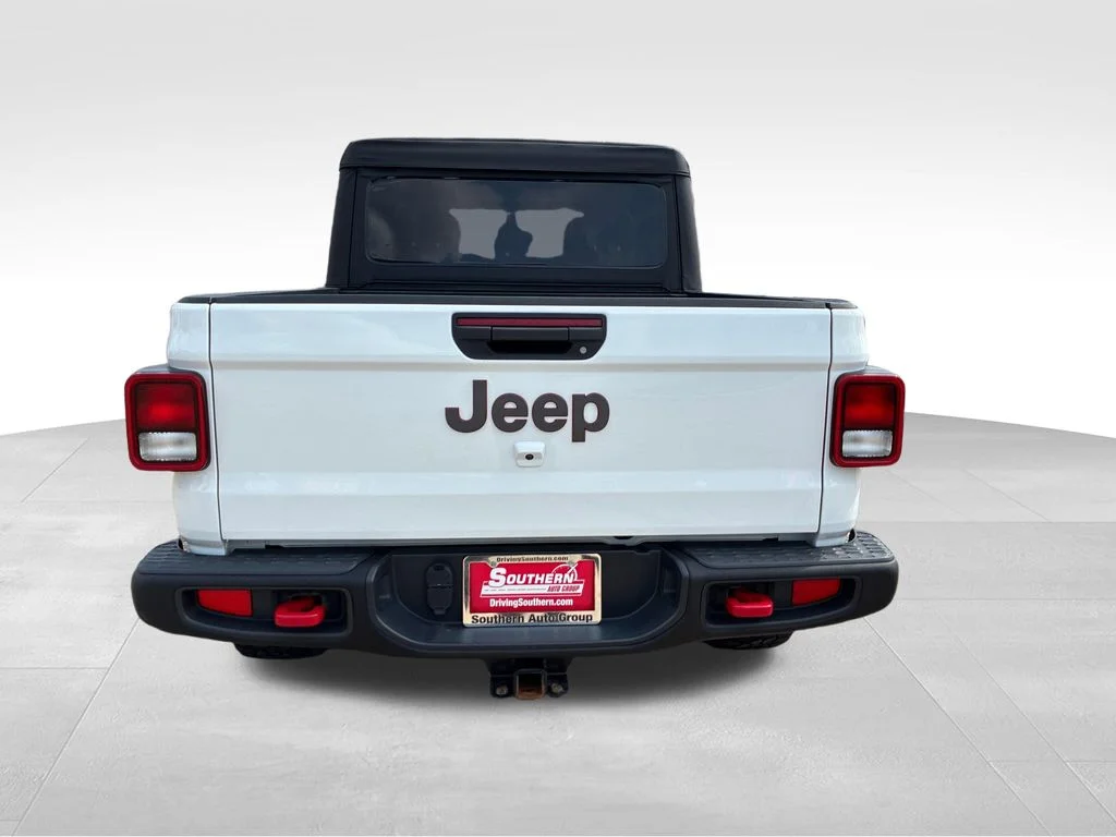 Used 2023 White Jeep Rubicon image 4