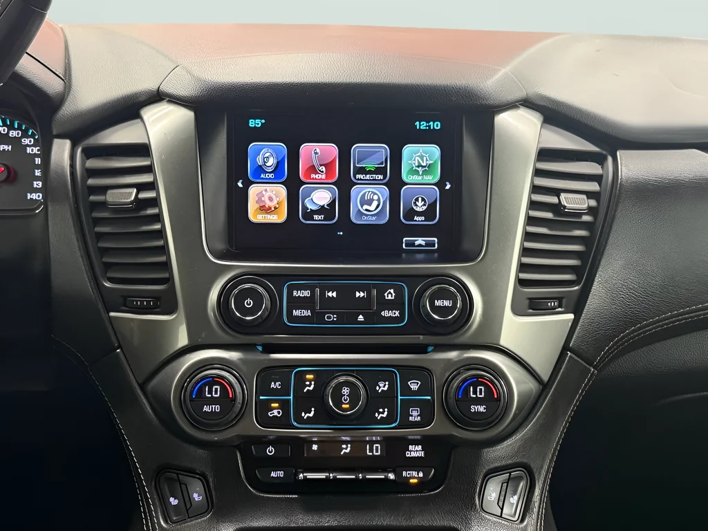 Used 2018 White Chevrolet LT image 32
