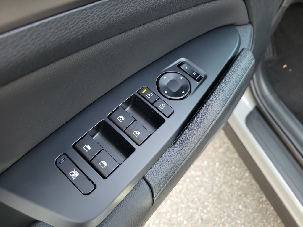 New 2027 Wolf Gray Kia EX image 22