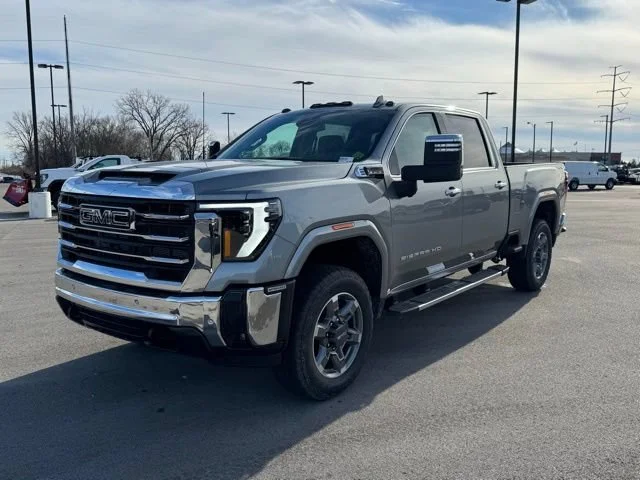 2026 GMC Sierra 2500HD SLT - Photo 9