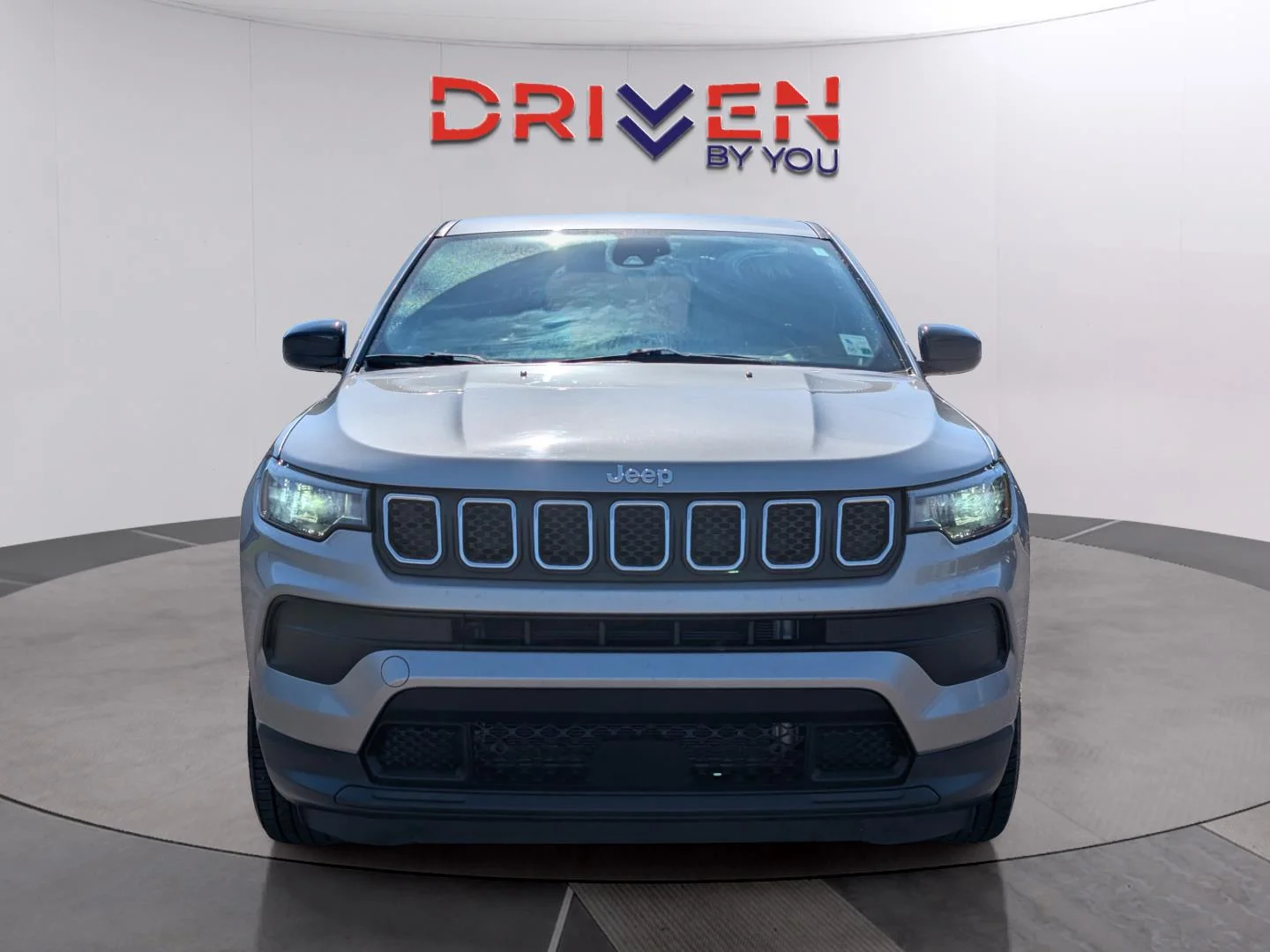 Used 2023 Billet Silver Metallic Clearcoat Jeep Sport image 8