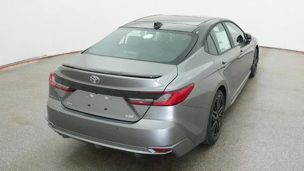 New 2026 Heavy Metal with Midnight Black Metallic roof Toyota XSE image 9