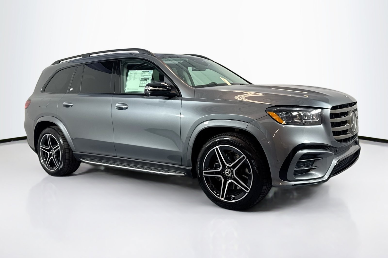 New 2026 Selenite Grey Metallic Mercedes-Benz GLS 450 image 3
