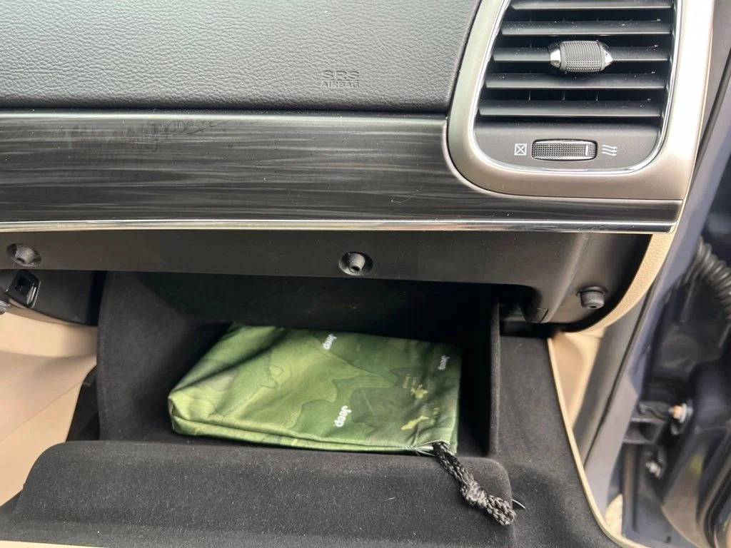 Certified Used 2019 Blue Jeep Limited image 16