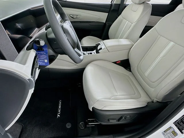 New 2026 Hyundai TUCSON SEL