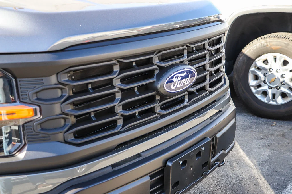 Certified Used 2026 Gray Ford XL image 5