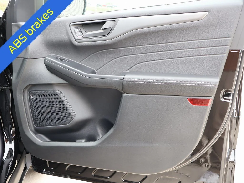New 2026 Agate Black Metallic Ford Active® image 8