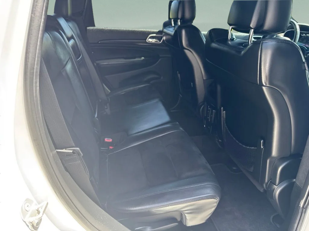 Used 2018 Bright White Clearcoat Jeep Laredo E image 26