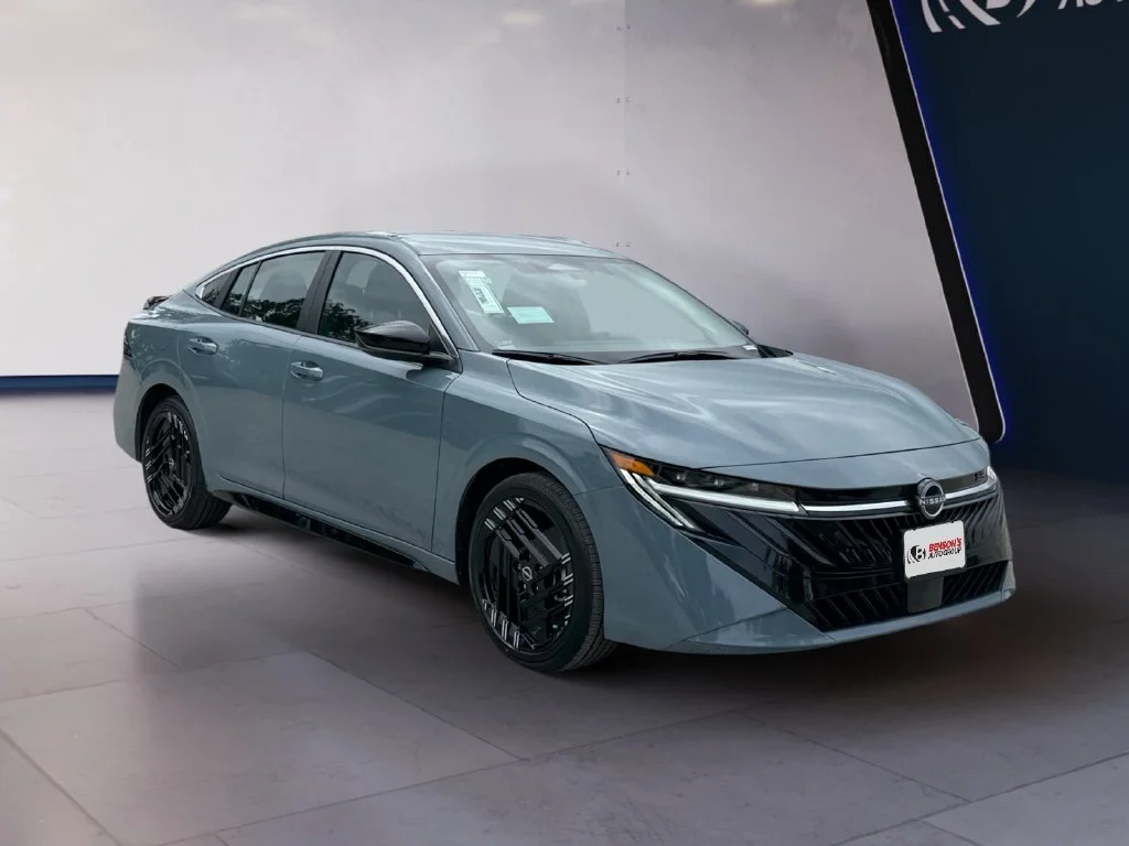 New 2027 Gray Nissan SR image 7