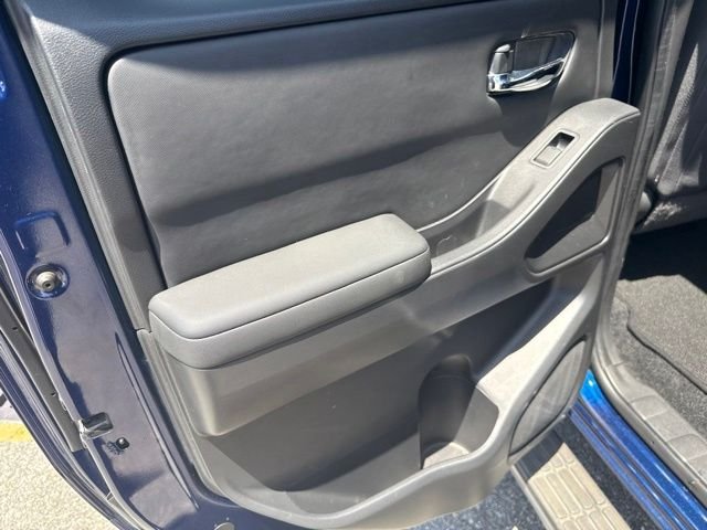 Used 2022 Blue Nissan SV image 22