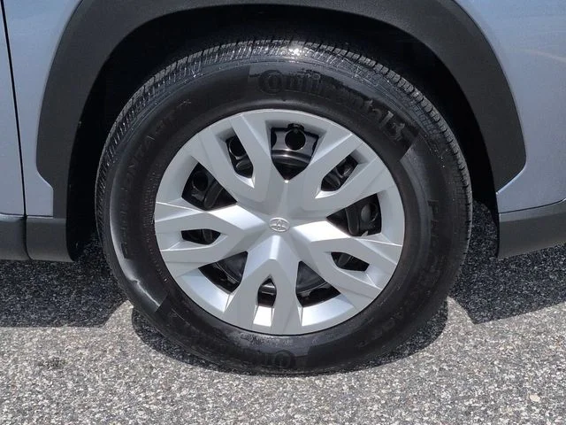 Certified Used 2024  Toyota L image 11