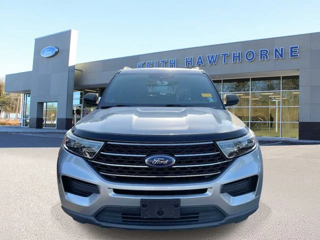 Certified Used 2020 Silver Metallic Ford XLT image 2