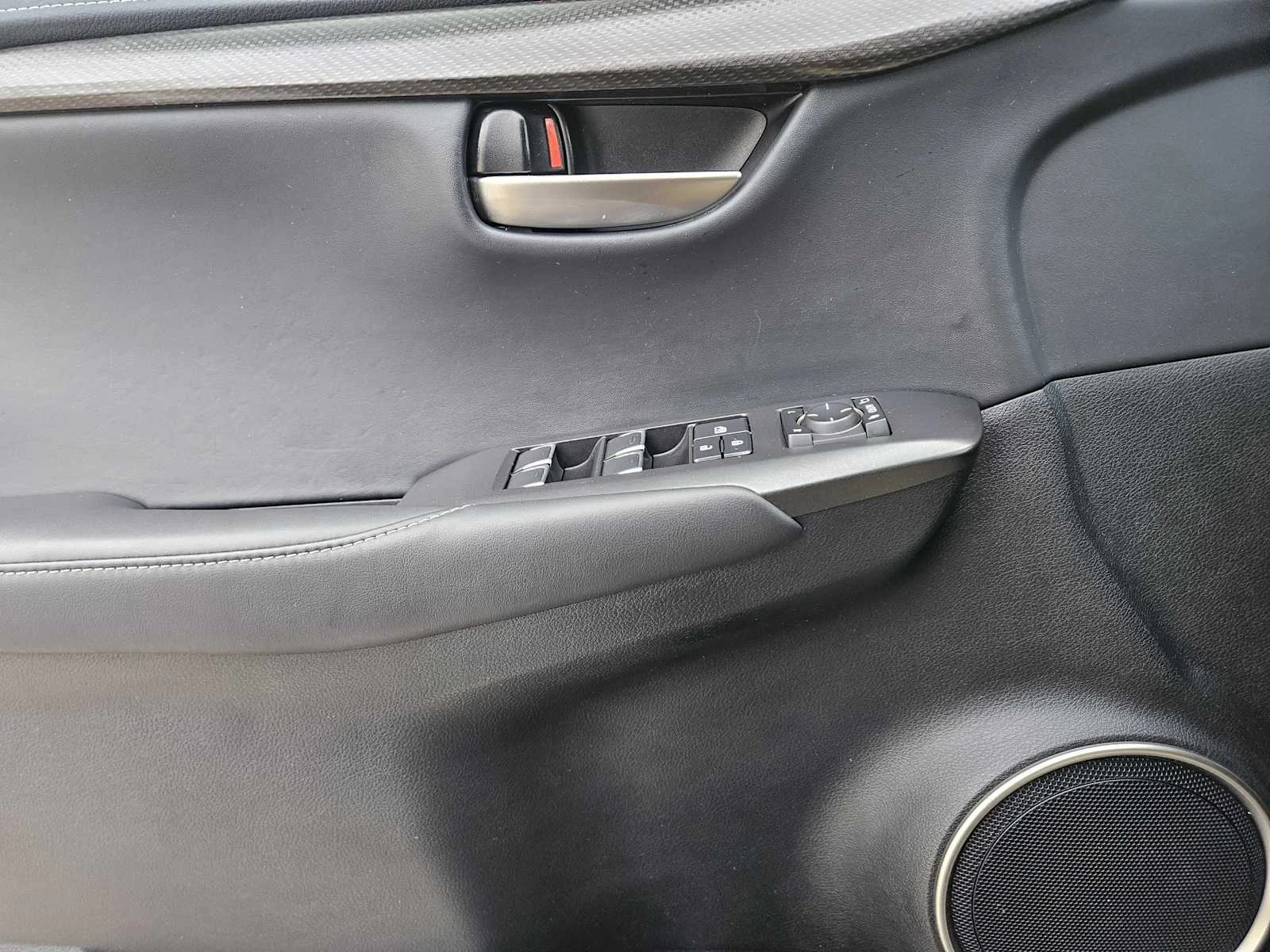 Used 2019 Nebula Gray Pearl Lexus  image 18