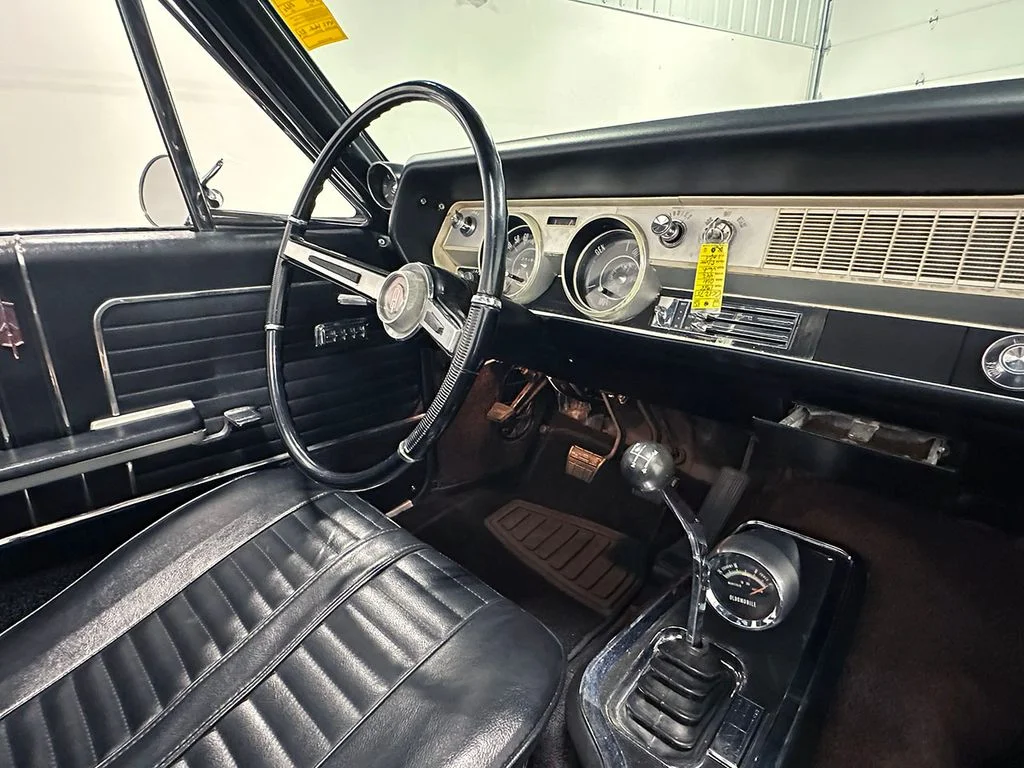 Used 1966 Silver Oldsmobile  image 79