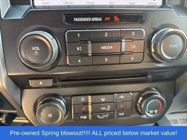 Used 2017 Red Ford XLT image 33