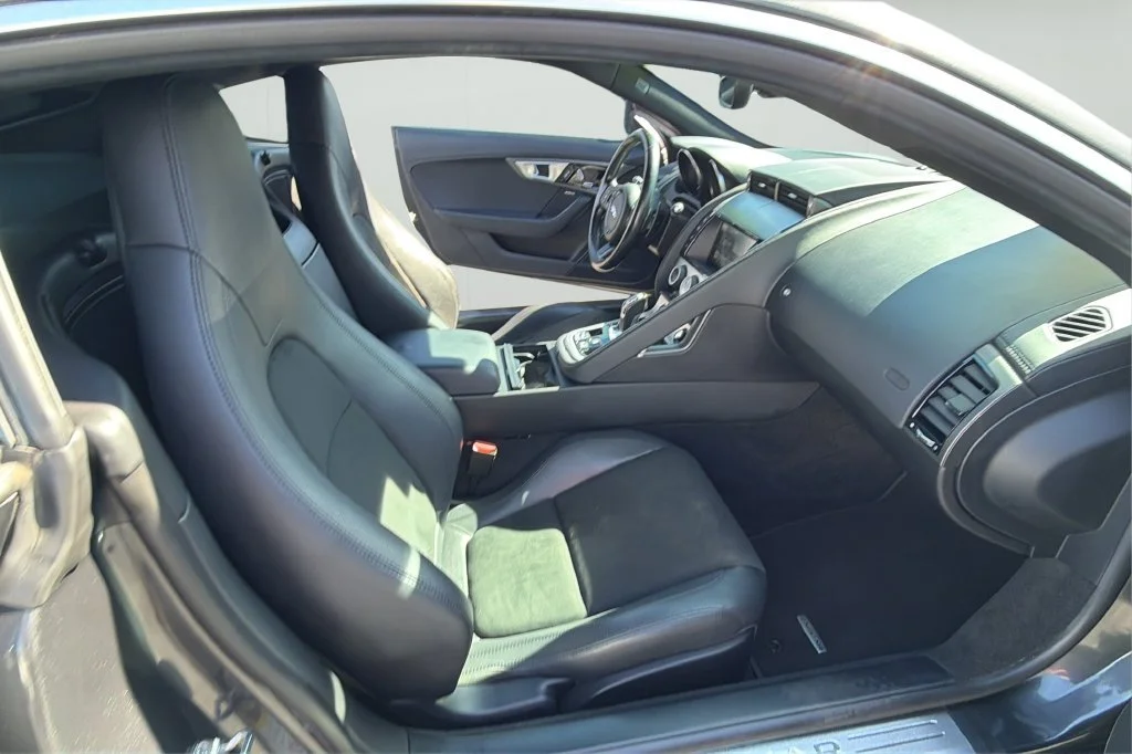 Used 2017 Gray Jaguar Premium image 14