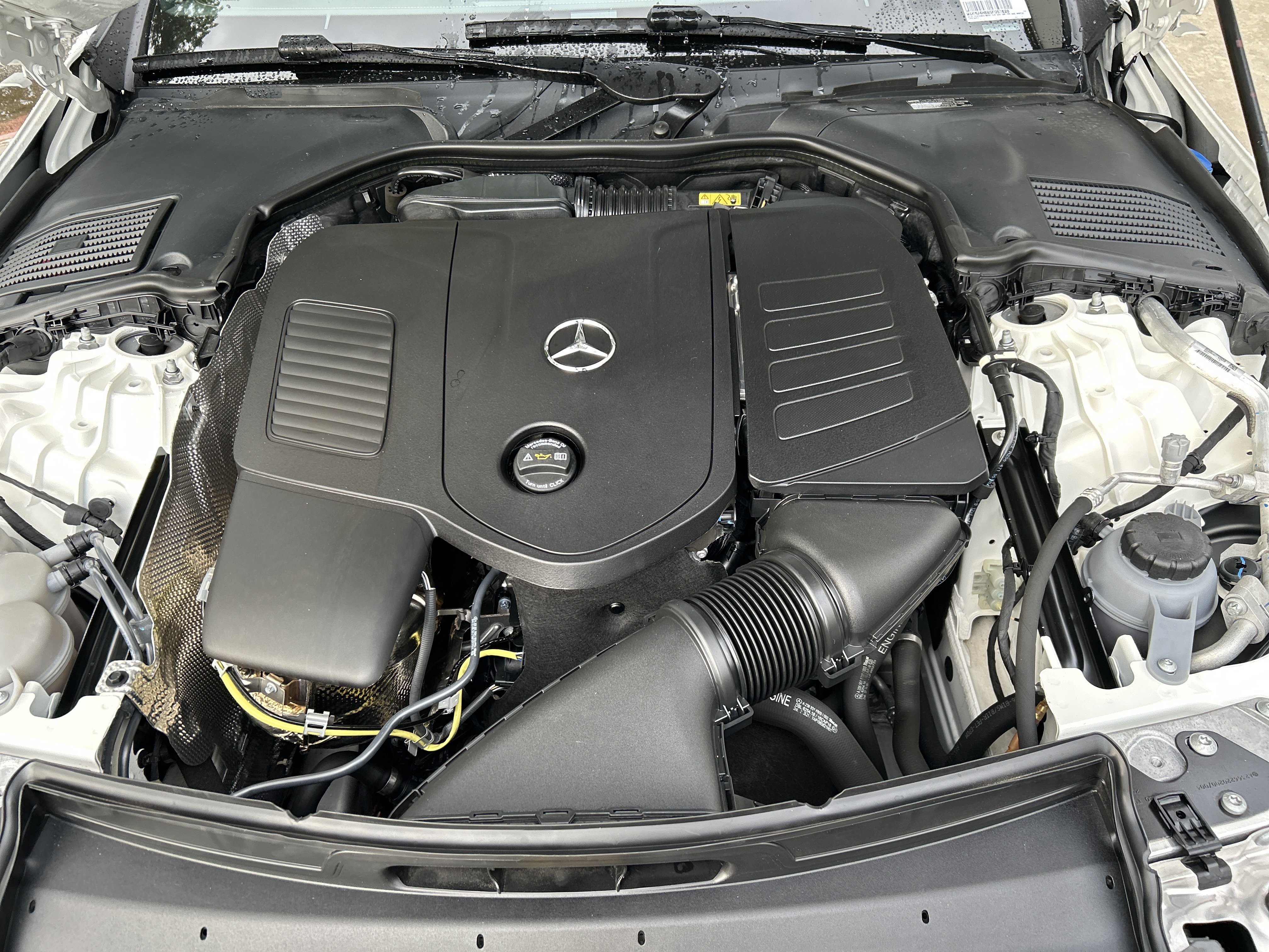 Certified Used 2025 Polar White Mercedes-Benz CLE 300 4MATIC® Coupe image 43