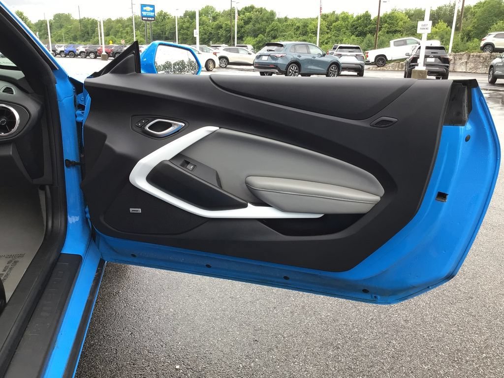 2023 Chevrolet Camaro LT1 - Photo 35