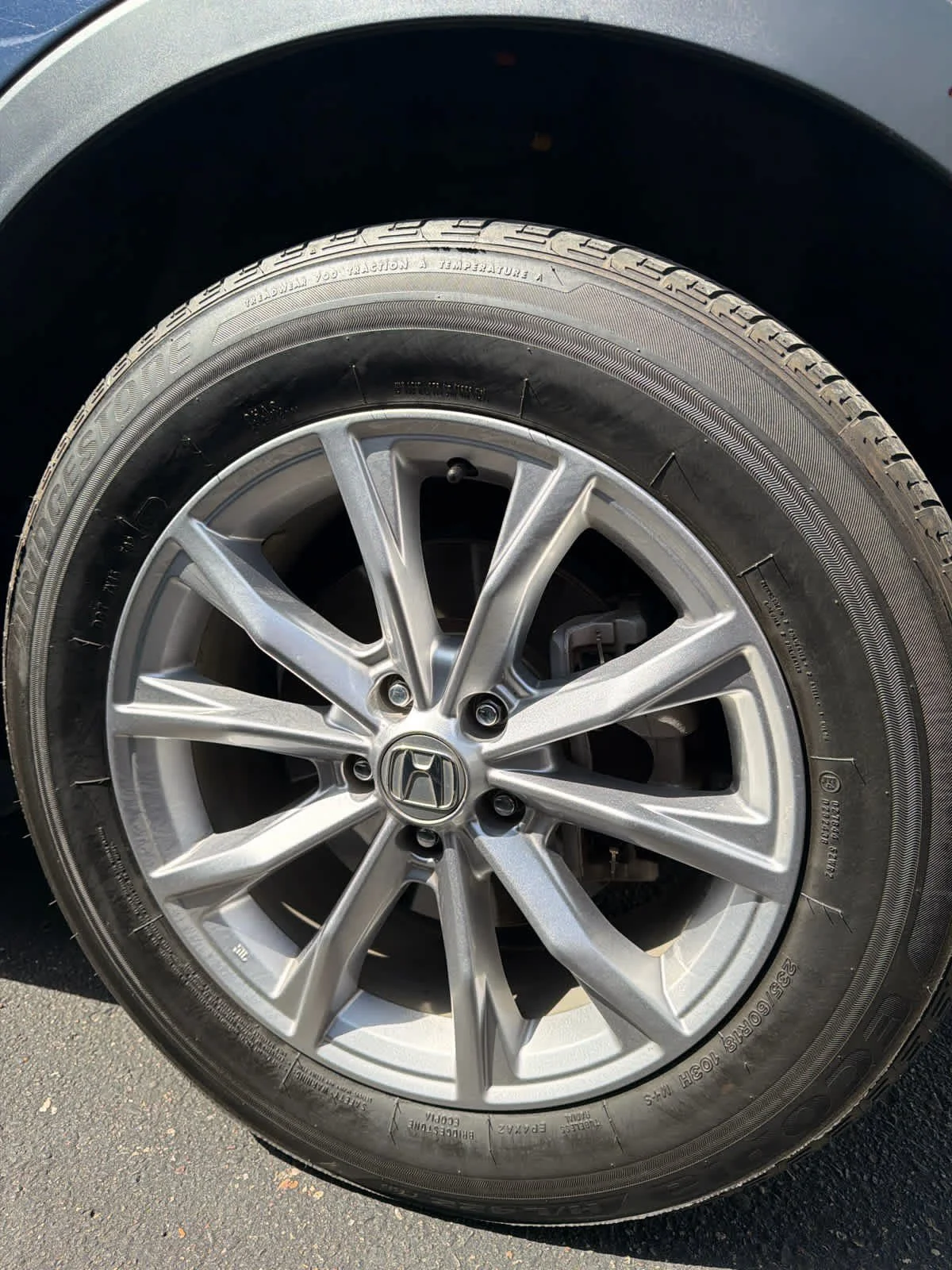 Used 2024 Canyon River Blue Metallic Honda EX image 3