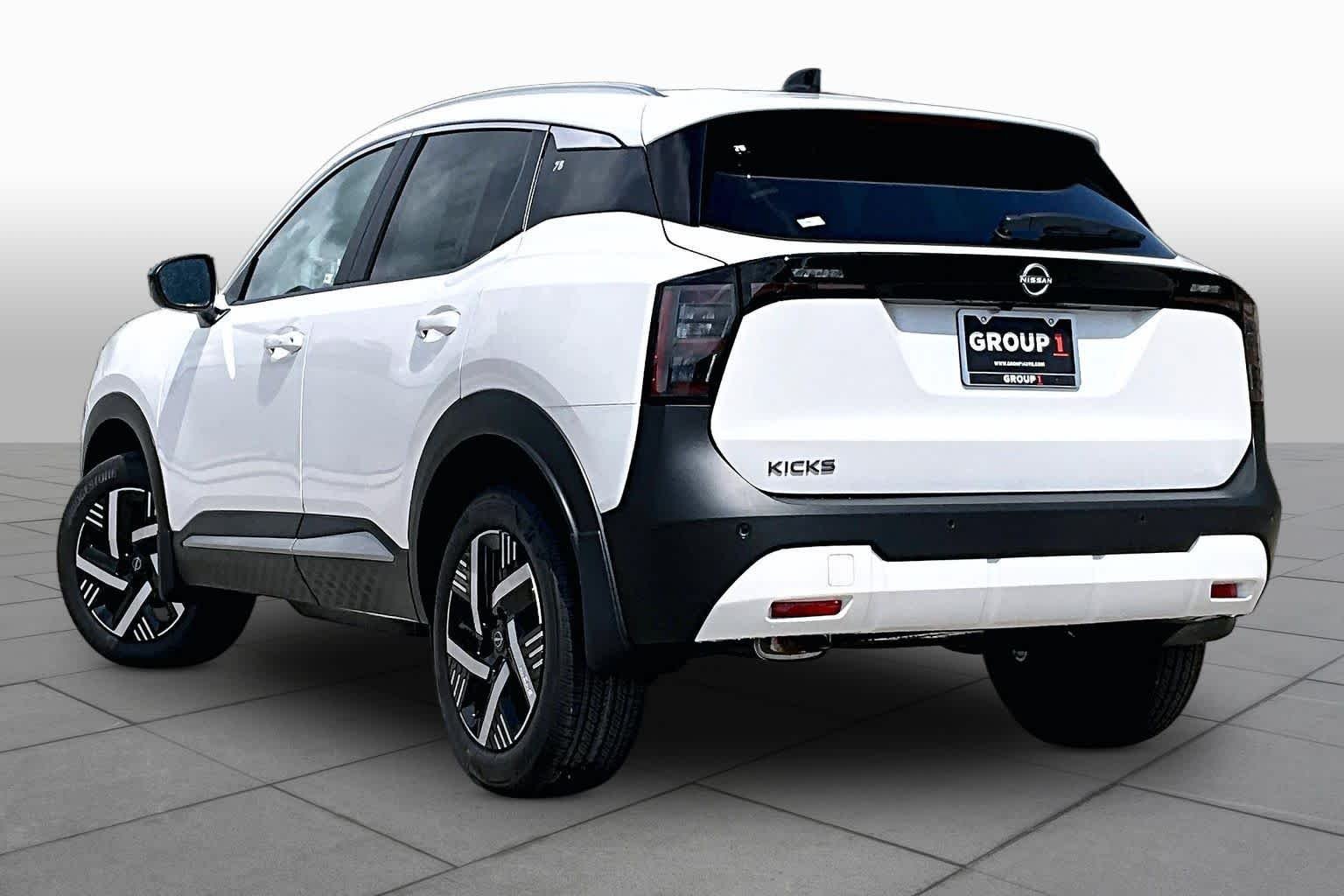 New 2026 Aspen White TriCoat Nissan SV image 7