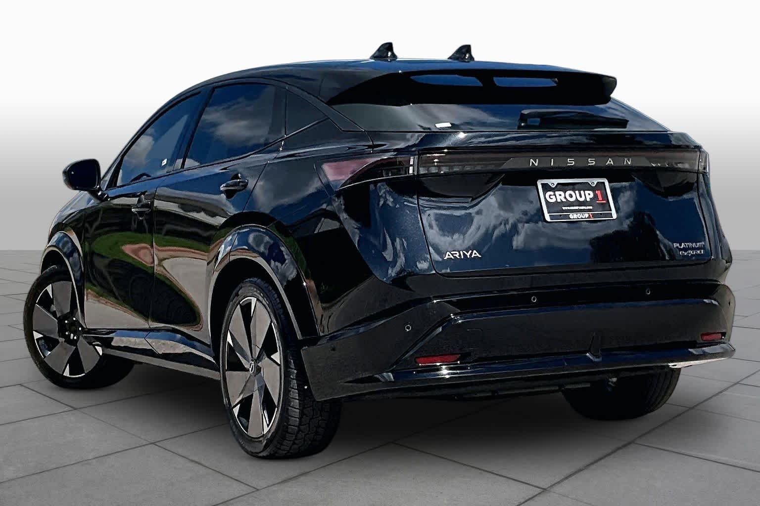 Used 2024 Black Diamond Pearl Nissan PLATINUM+ image 11