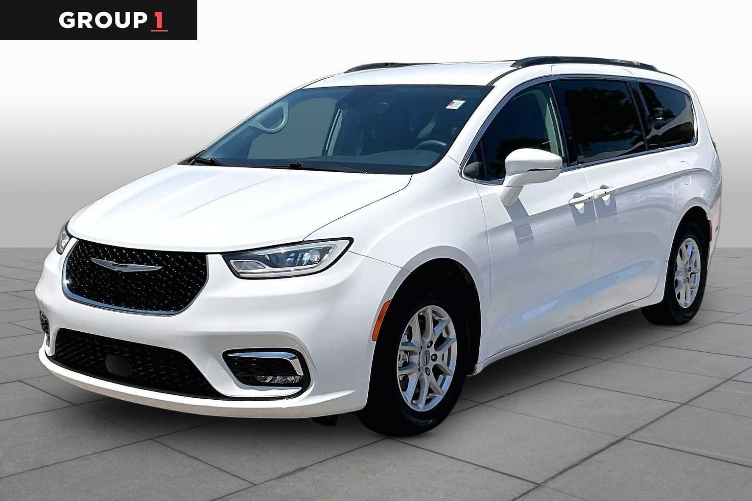 2022 Chrysler Pacifica Touring L
