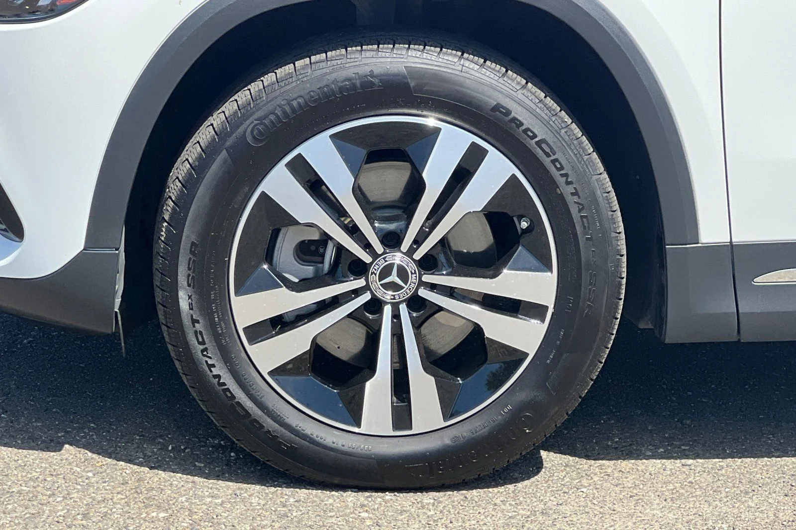 Certified Used 2026 White Mercedes-Benz GLA 250 image 12