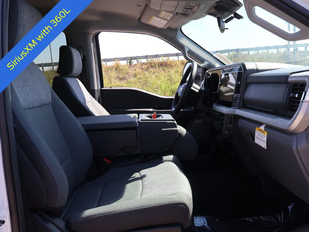 2026 Ford F-250 Super Duty XLT - Photo 8