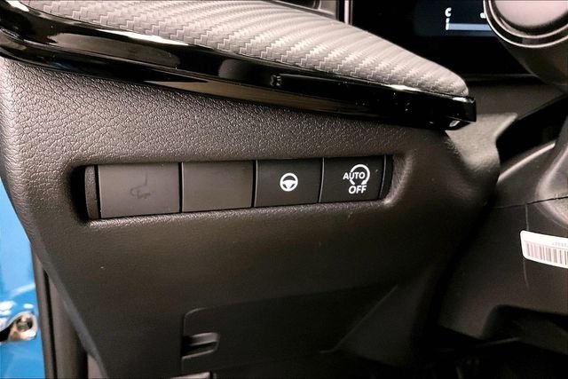 New 2026 Arctic Ice Blue Metallic with Super Black Roof Nissan SR image 29