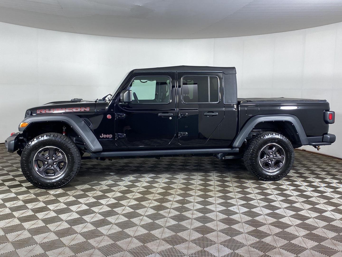 Used 2022 Black Clearcoat Jeep Rubicon image 8