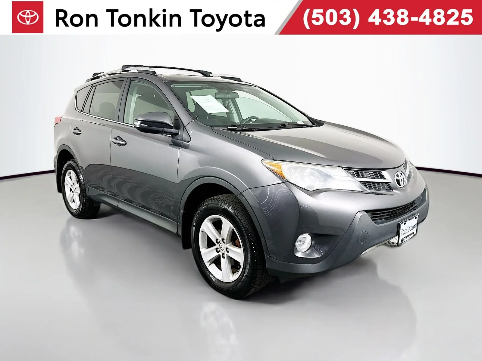 Used 2013 Gray Toyota XLE image 1