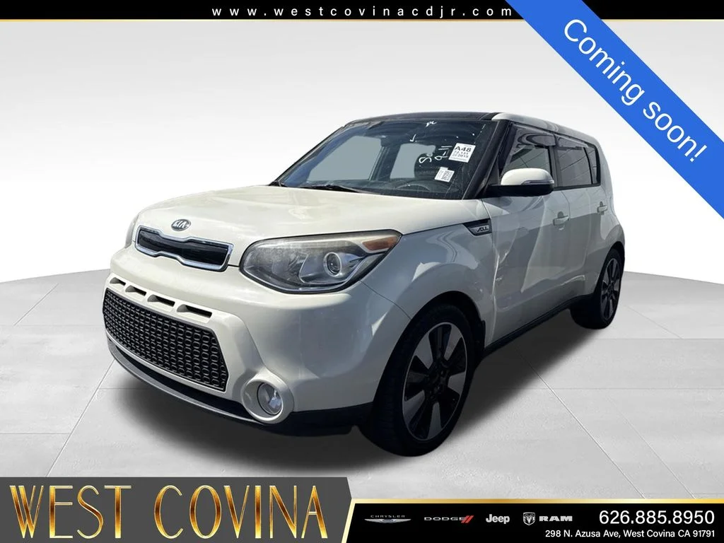 Used 2015 White Kia Exclaim image 3