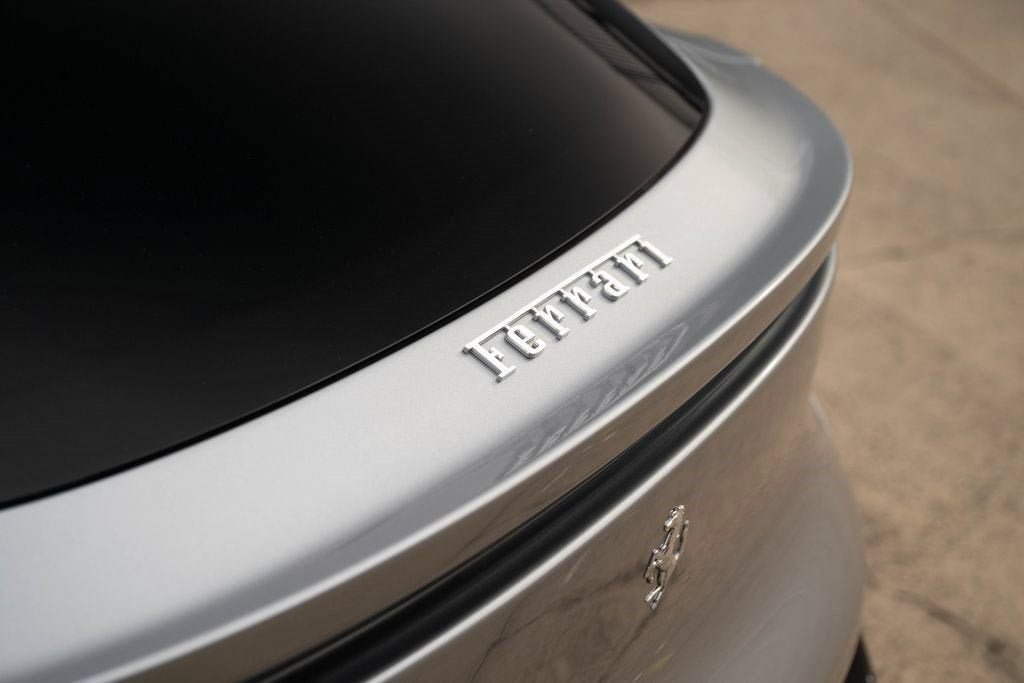 Certified Used 2024 Grigio Titanio Metall Ferrari  image 22
