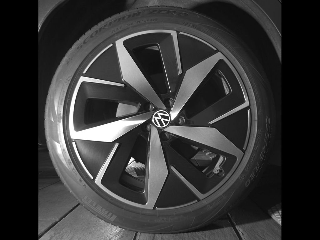 Certified Used 2023 Aurora Red Metallic Volkswagen Pro S image 13