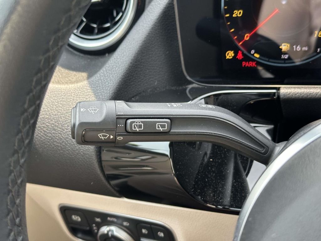 2023 Mercedes-Benz GLA Base - Photo 30
