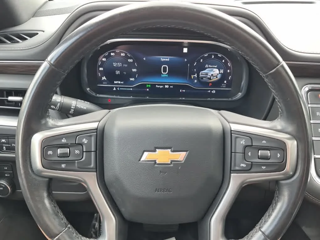 Used 2022 Summit White Chevrolet LT image 18