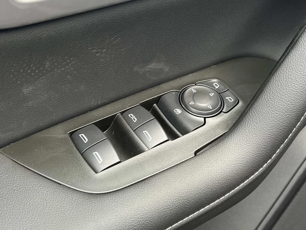 2026 Chevrolet Blazer 2LT - Photo 12