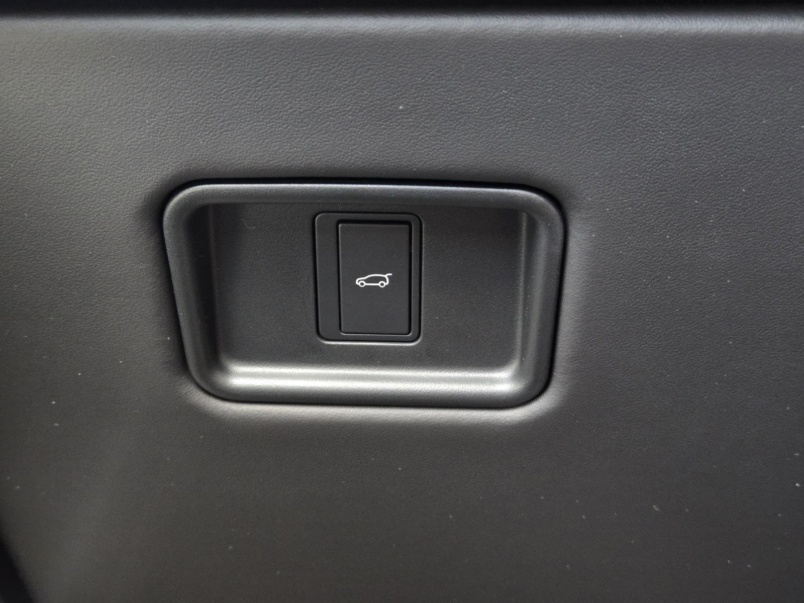 New 2026 Santorini Black LAND ROVER  image 37
