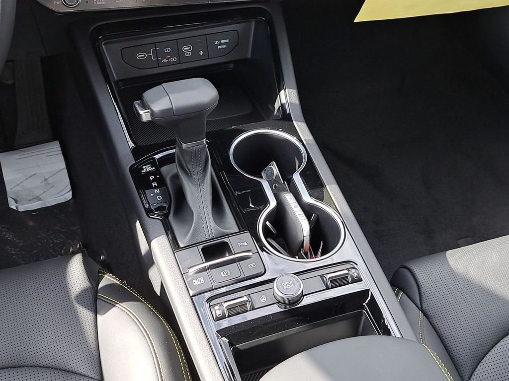 2026 Kia K5 GT - Photo 19