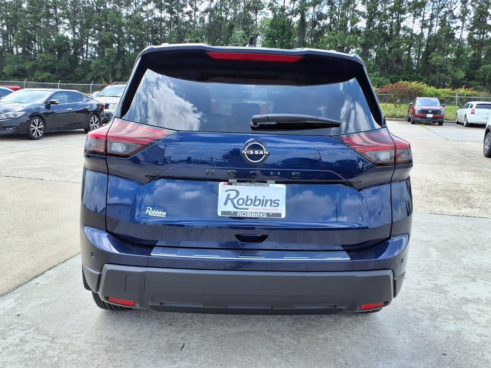 2026 Nissan Rogue Dark Armor™ Blue at Robbins Nissan