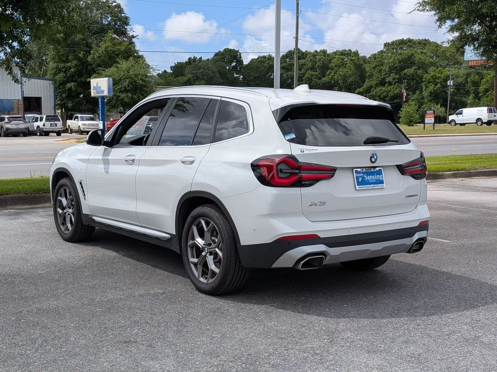 Used 2023 White BMW sDrive30i image 3