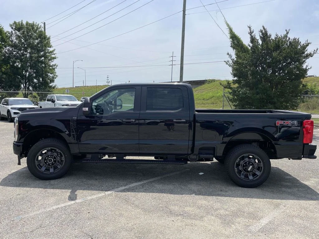 New 2026 Black Ford XL image 6