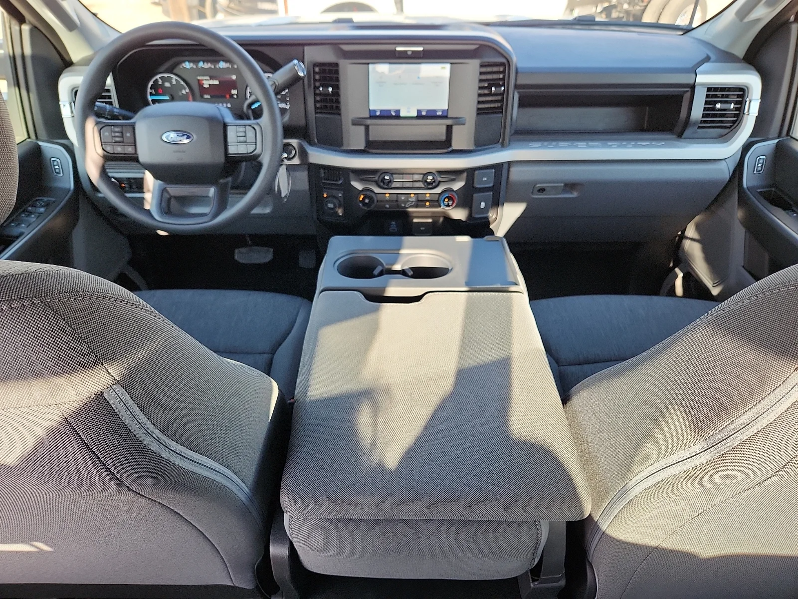 New 2027 Oxford White Ford XL image 13