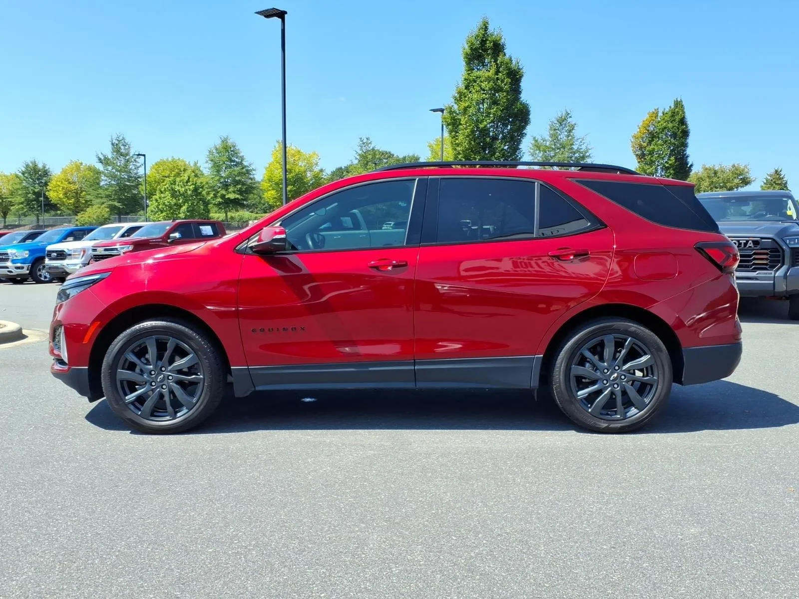 Used 2024  CHEVROLET RS image 3