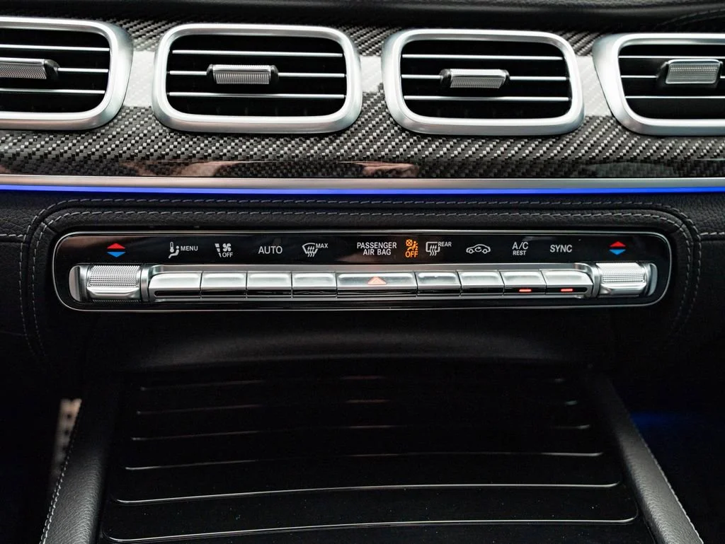 Used 2024 Obsidian Black Metallic Mercedes-Benz GLE 53 AMG® image 38